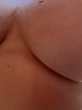 didihairypussy's Webcam Show