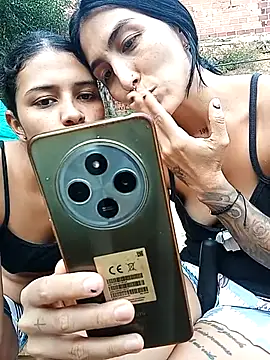 Pokazy przed kamerką – single_virgin