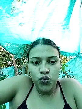 Show modela single_virgin na web-kameri