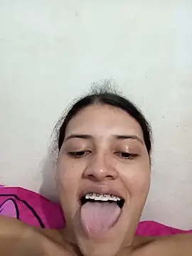 single_virgin – Naživo XXX chat