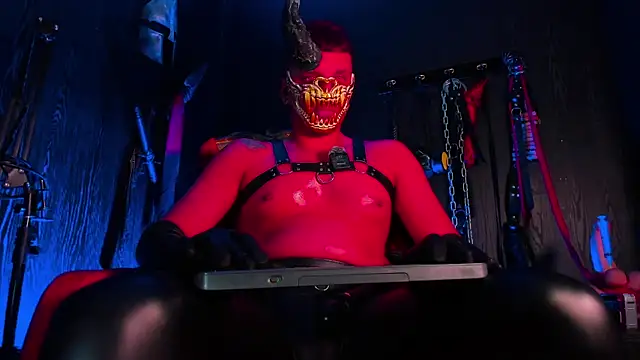 Master_Connor_BDSM: διαδικτυακό σόου στην κάμερα