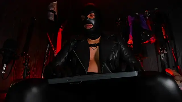 Master_Connor_BDSM Webcamshow
