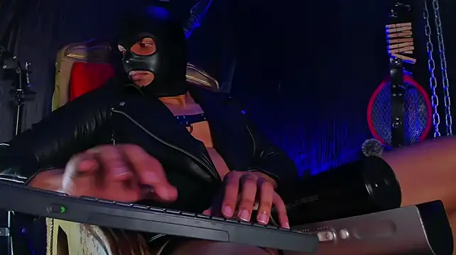 Pertunjukan Kamera Web Master_Connor_BDSM
