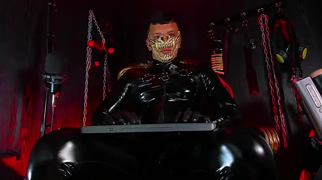 Master_Connor_BDSM ওয়েবক্যাম শো