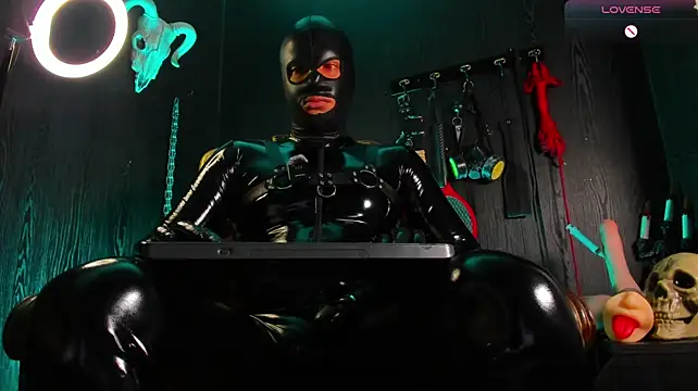 Master_Connor_BDSM – Kamerová šou