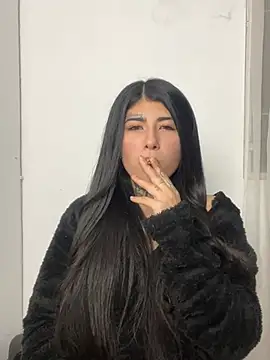 SashgonのライブXXXチャット