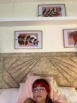 XXX chat uživo modela Emma_duff