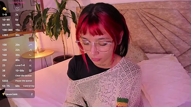 Živý XXX chat Emma_duff