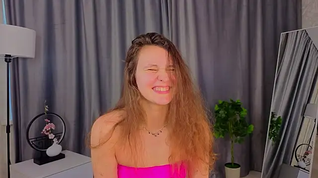 FoxFever's Live XXX Chat