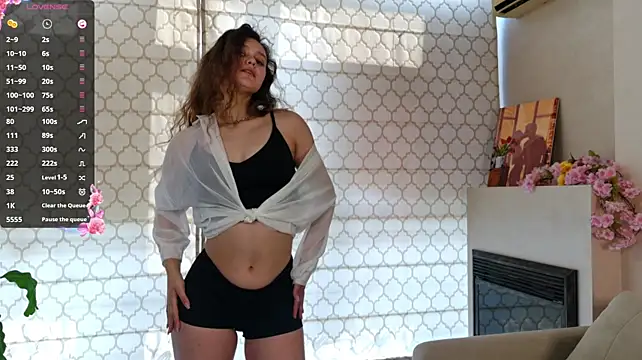 Chatroom XXX en direct de FoxFever