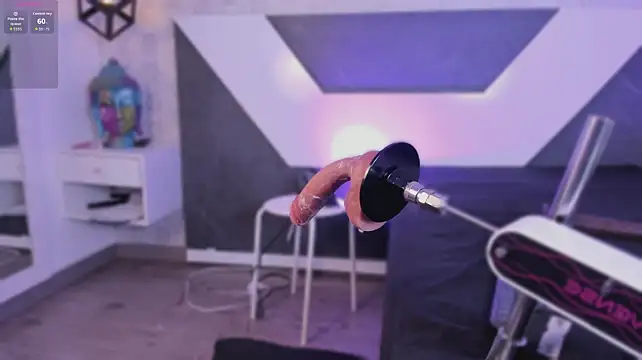 הופעת וובקאם של Lily_StClair