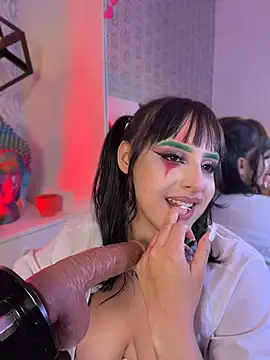 Lily_StClair Webcamshow