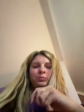 kinkysarahxn Live XXX chat