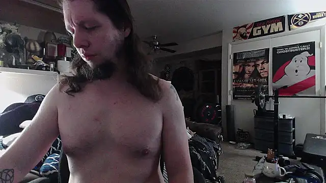 biggerisbetter12 Show Webcam
