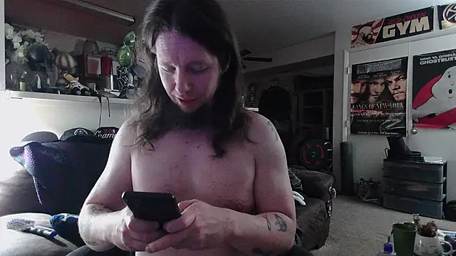 biggerisbetter12's Webcam Show