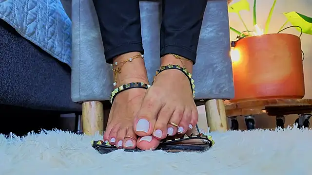 Chat +18 de goddessfeetxx ao vivo