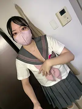 XXX chat uživo modela pinkudayo_girl