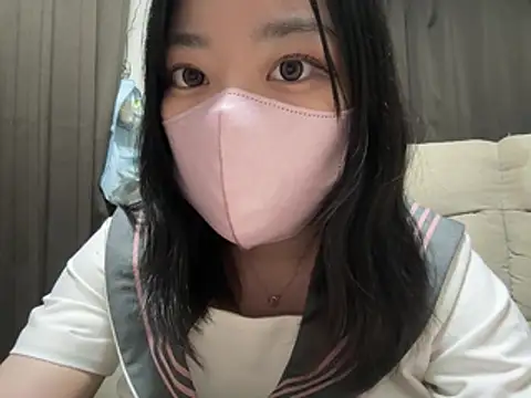 XXX chat uživo modela pinkudayo_girl