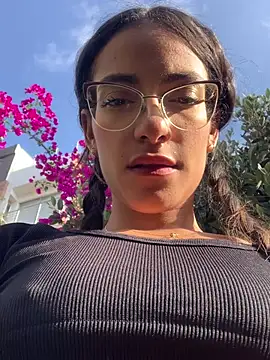 Pokazy przed kamerką – elegant__rouse