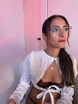 elegant__rouse Adlı Modelin Canlı XXX Sohbeti