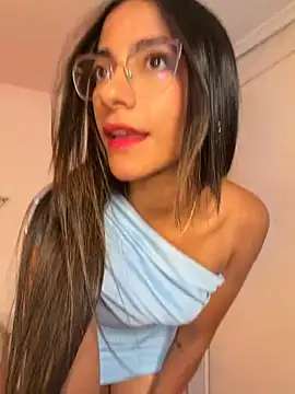 XXX chat uživo modela elegant__rouse