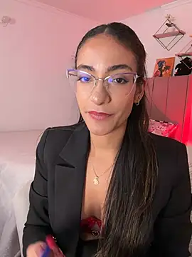 Chat XXX en directo de elegant__rouse
