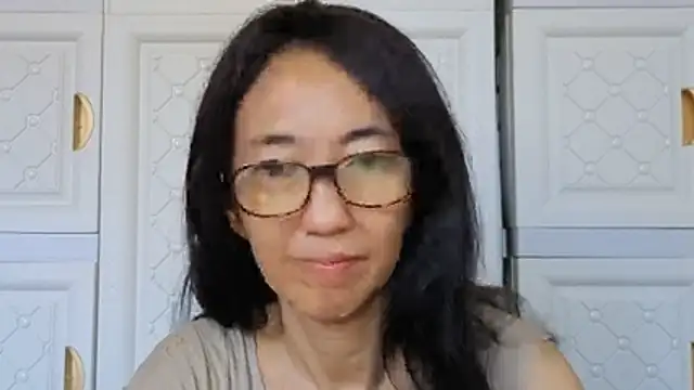 ClitGodess' Live XXX Chat