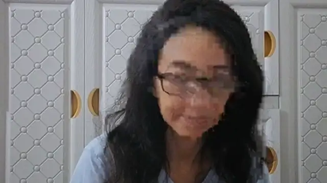 ClitGodess Adlı Modelin Canlı XXX Sohbeti