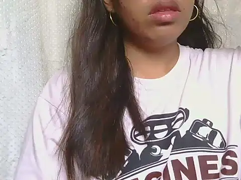 XXX chat uživo modela ChubbyButty