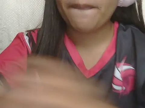 ChubbyButty Live XXX-Chat