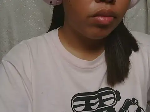 ChubbyButty 现场XXX聊天