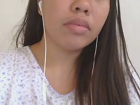 ChubbyButty – Naživo XXX chat
