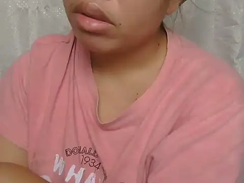 Živý XXX chat ChubbyButty