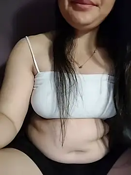 Sinhlinh2020's Webcam Show