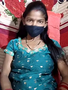 Itz_Aisha__ Adlı Modelin Canlı XXX Sohbeti