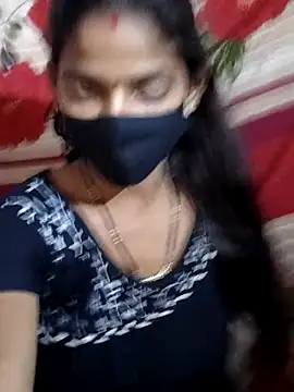 XXX chat uživo modela Itz_Aisha__