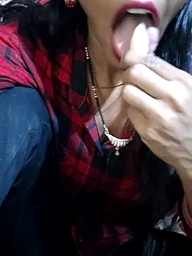 Itz_Aisha__ XXX чат на живо