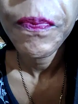 Itz_Aisha__ 라이브 XXX 채팅