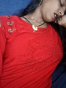 Chat +18 de Itz_Aisha__ ao vivo