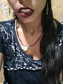 Itz_Aisha__ XXX чат на живо