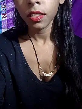 Itz_Aisha__ Adlı Modelin Canlı XXX Sohbeti
