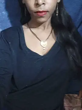 Chatroom XXX en direct de Itz_Aisha__
