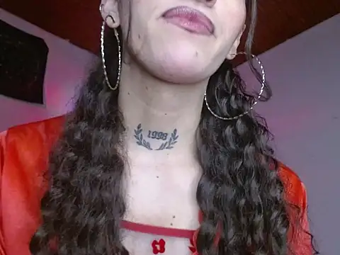 Scarlett_crastrawberry's Webcam Show