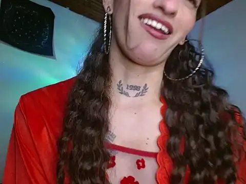 Scarlett_crastrawberry Adlı Modelin Web Kamerası Şovu