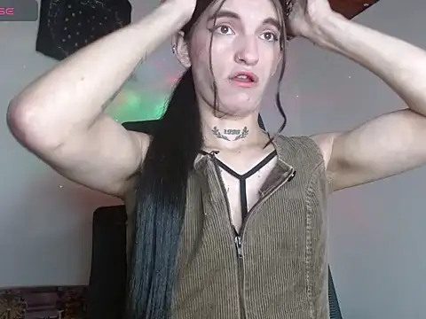 Scarlett_crastrawberry's Webcam Show