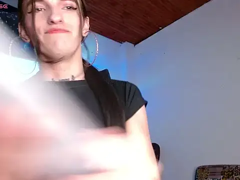 Scarlett_crastrawberry Webcam show