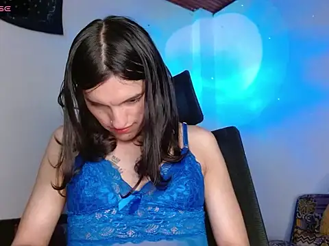 Scarlett_crastrawberry Webcam Show