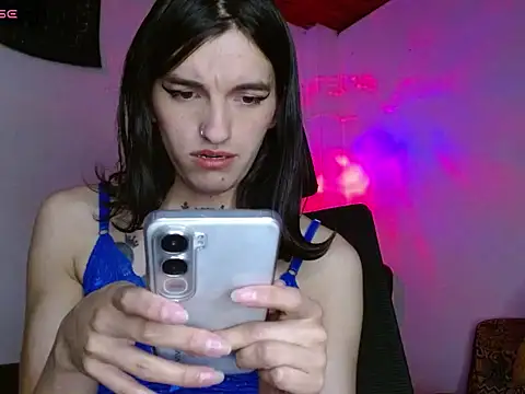 Scarlett_crastrawberry's Webcam Show