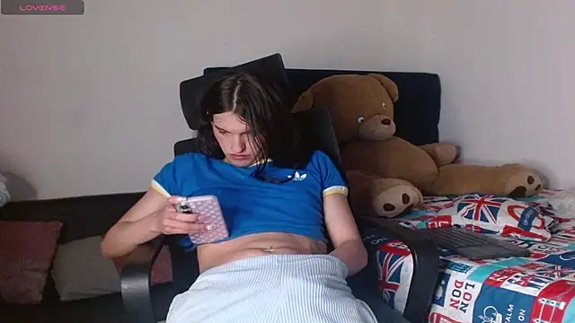 Scarlett_crastrawberry Webcam Show