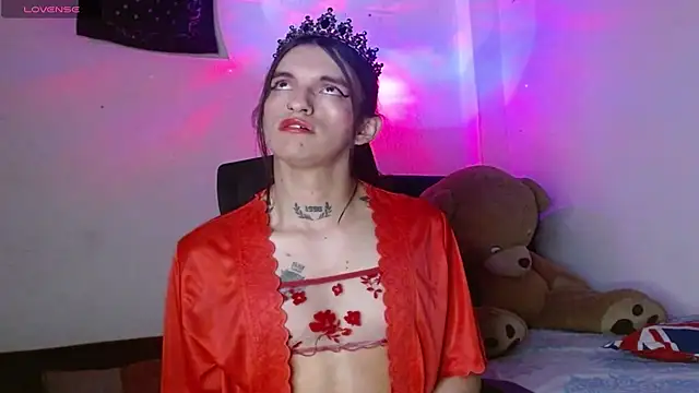 Scarlett_crastrawberry – webcam-show